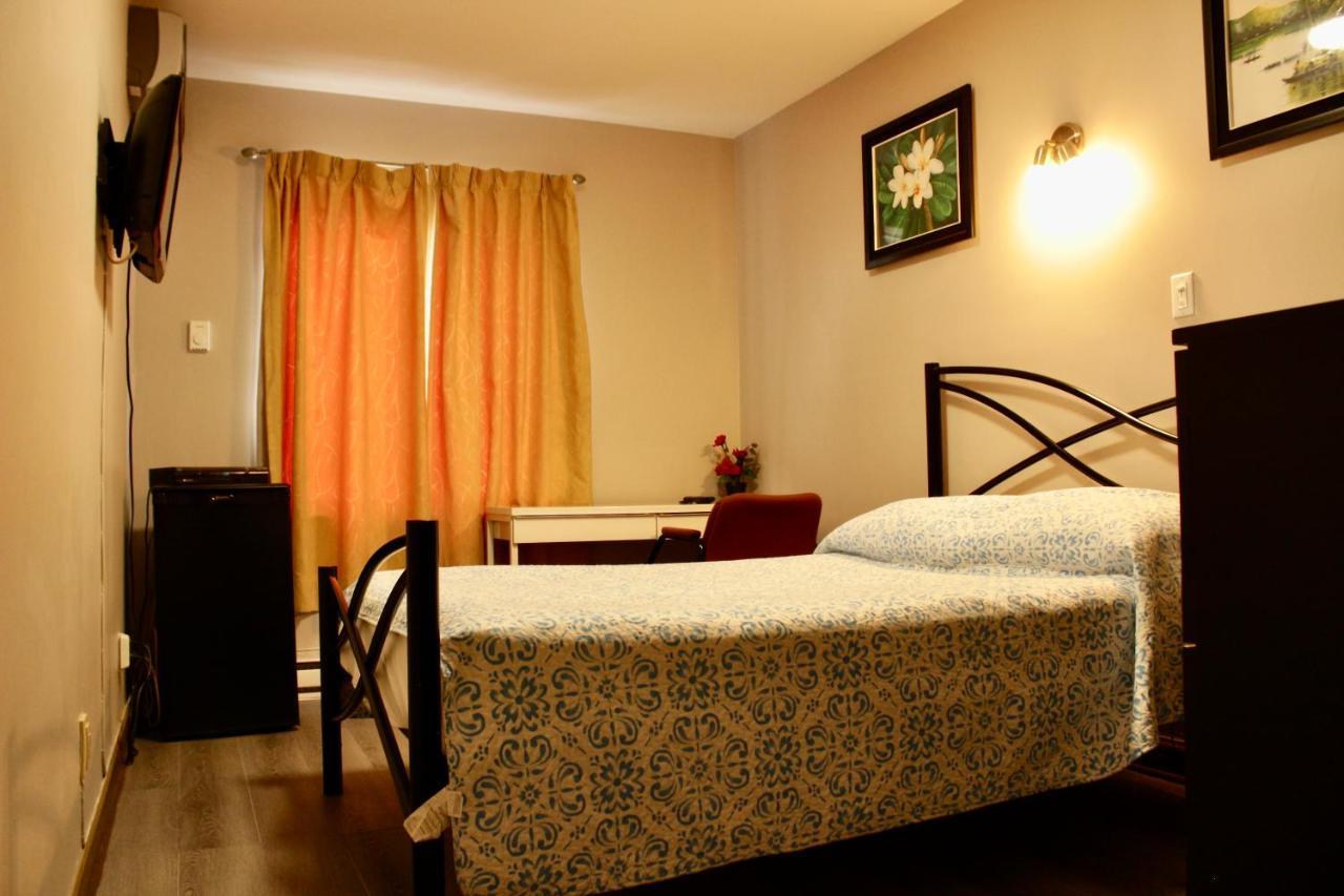 Hotel Victor Монреал Екстериор снимка